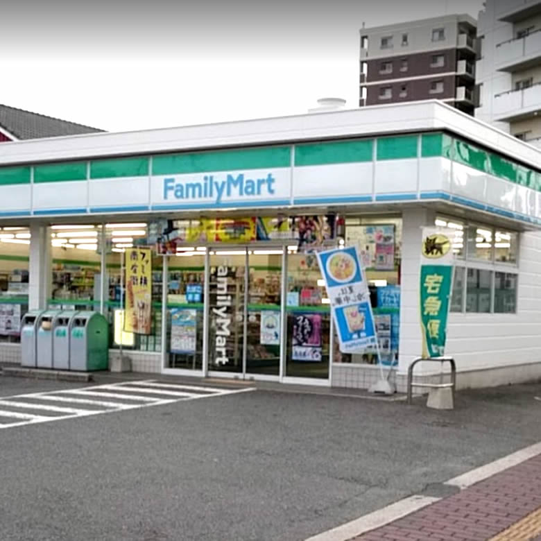 コンビニ　ファミリーマート（コンビニ）まで1172m