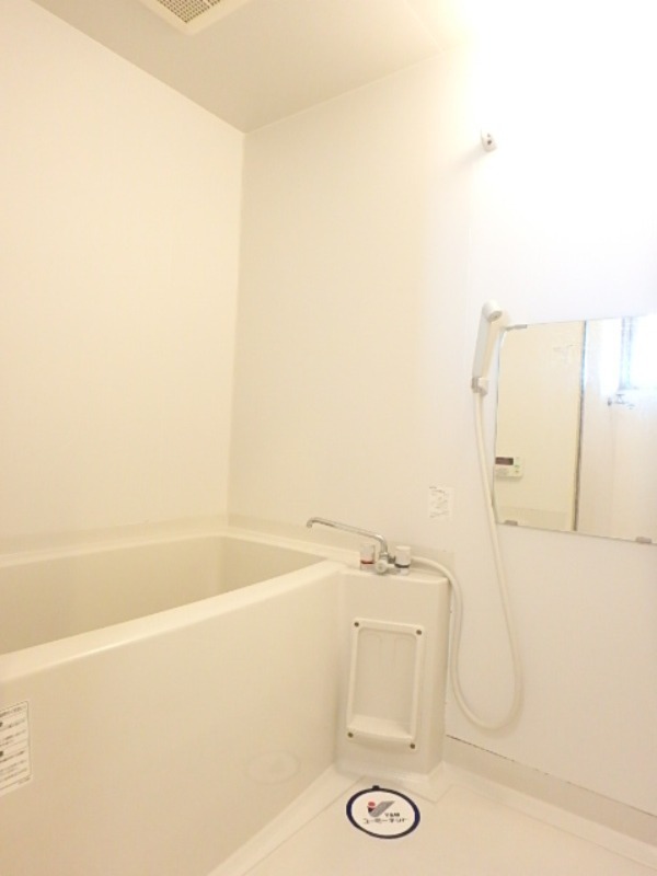 バス・シャワールーム　図面と現状に相違がある場合には現状を優先