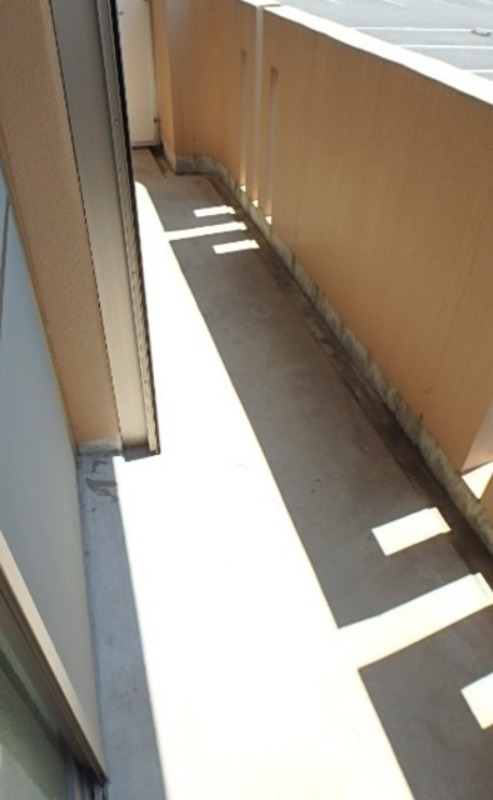 バルコニー　図面と現状に相違がある場合には現状を優先