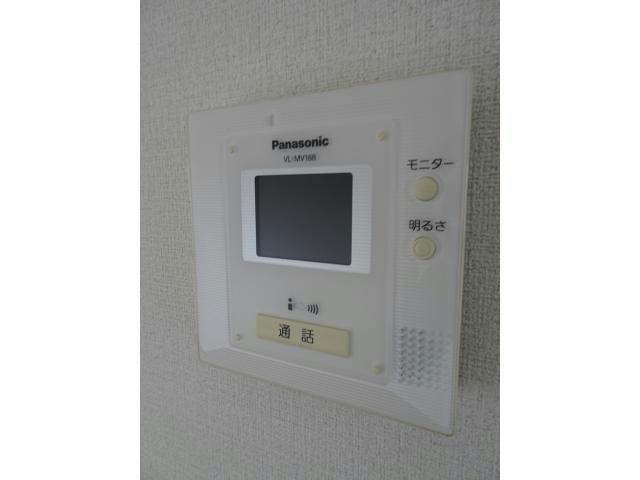 玄関　TVモニターホン