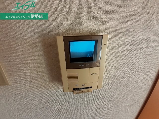 セキュリティ　同型参考写真