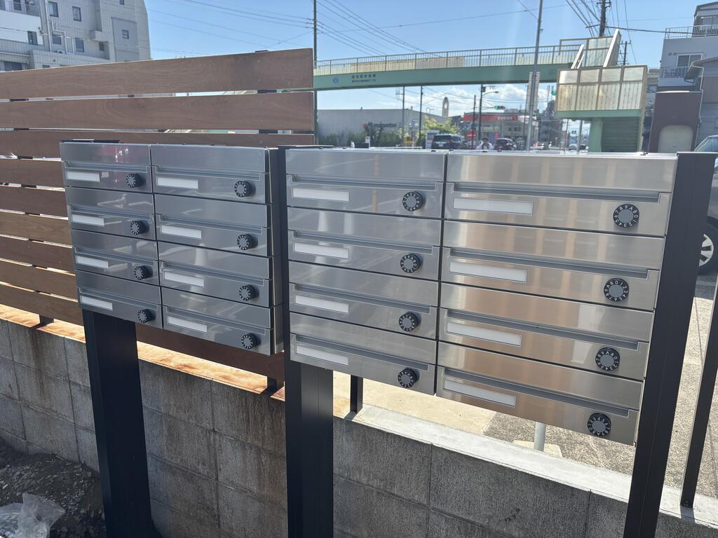 セキュリティ　ポストは一人ひとつあります