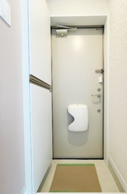 玄関　同仕様タイプ