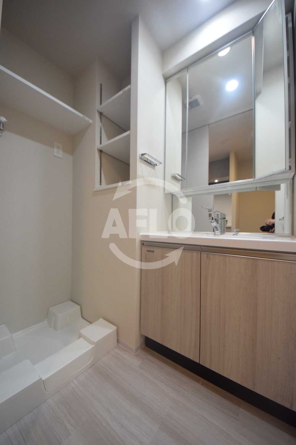 洗面設備　アーバネックス心斎橋EAST　洗面台