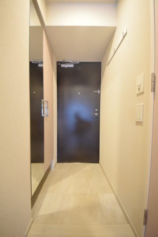 玄関　アーバネックス心斎橋EAST　玄関