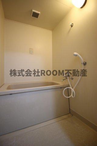 バス・シャワールーム　お風呂です