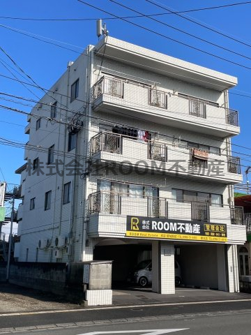 建物外観　落ち着いた雰囲気の外観です