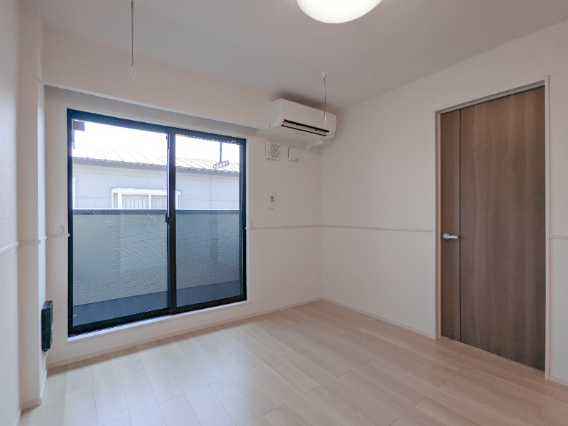 居室・リビング　図面と現状に相違がある場合には現状を優先