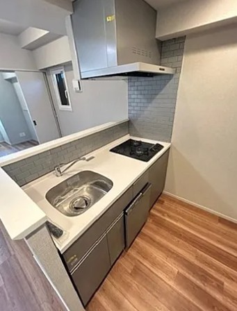 キッチン　別タイプ部屋　参考写真です