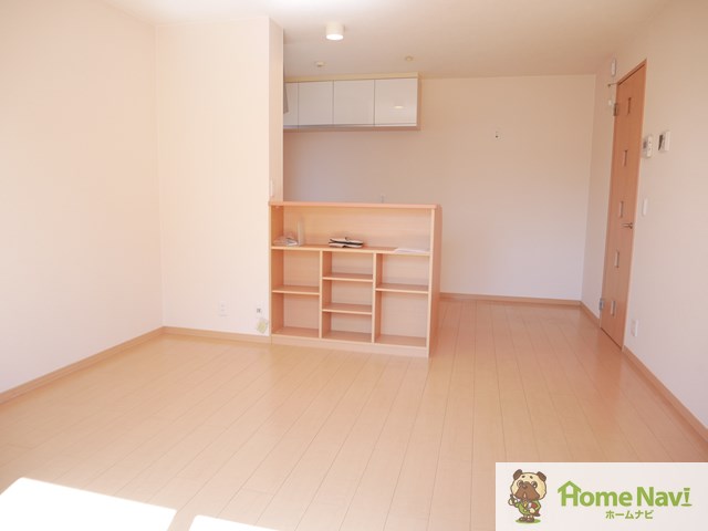 居室・リビング　インターネットが無料で使えます。