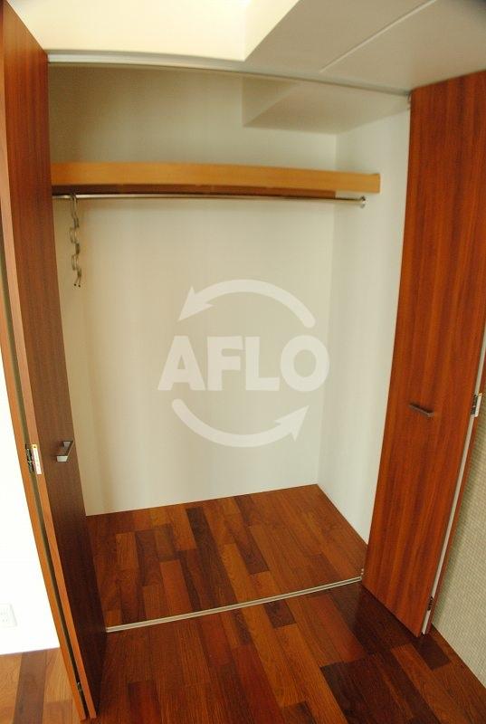 収納　アーバネックス淀屋橋　クローゼット