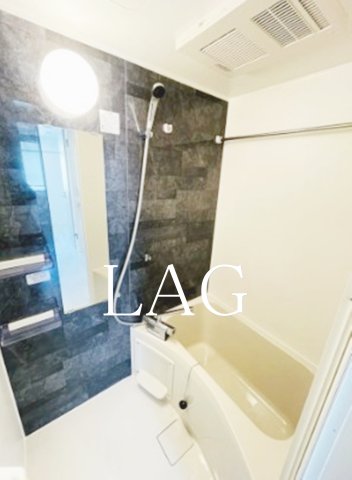 バス・シャワールーム　お風呂です。