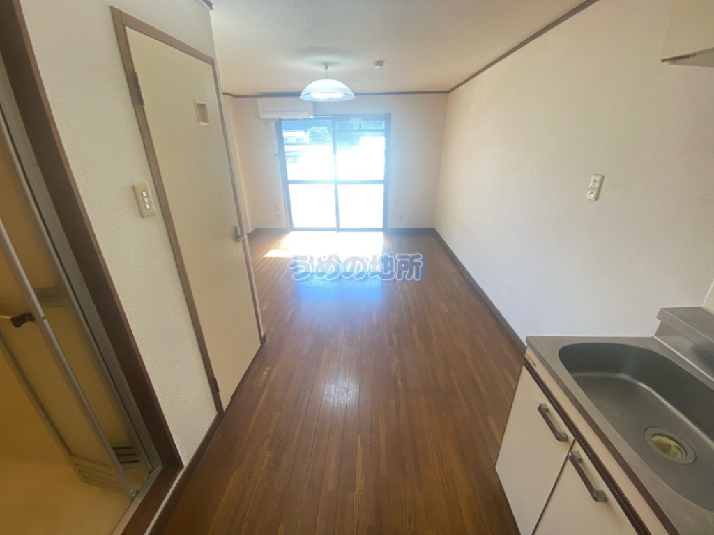 居室・リビング　リビング