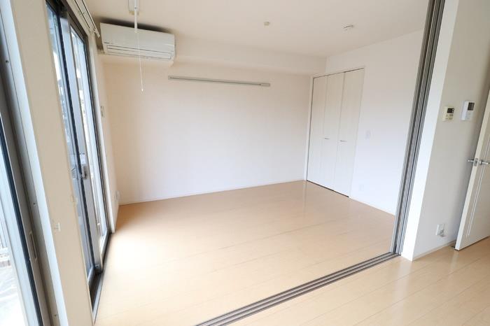 居室・リビング　居室