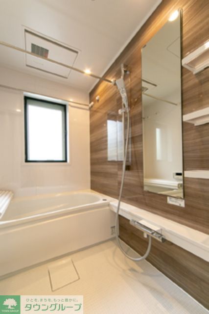 バス・シャワールーム　※写真は同タイプ住戸です。