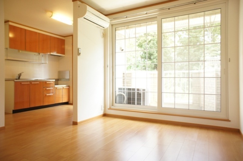 居室・リビング　図面と現状に相違がある場合には現状を優先