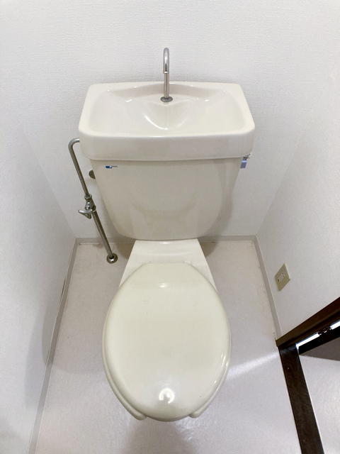 トイレ　バストイレ別で快適