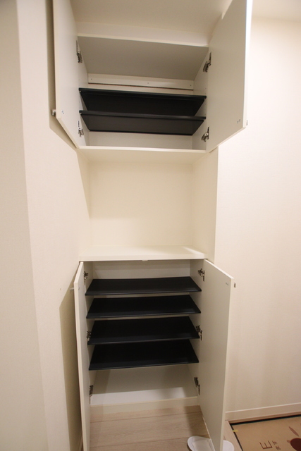 玄関　シューズボックス★