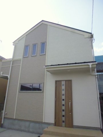 建物外観　外観は落ち着いています