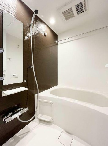 バス・シャワールーム　同タイプ別部屋のお写真です