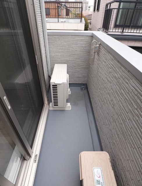 バルコニー　落ち着いた時間を過ごせるバルコニーです