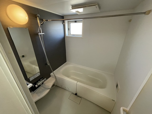 バス・シャワールーム　別部屋参考写真です