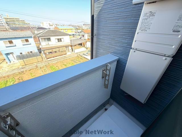 バルコニー　同型別号室