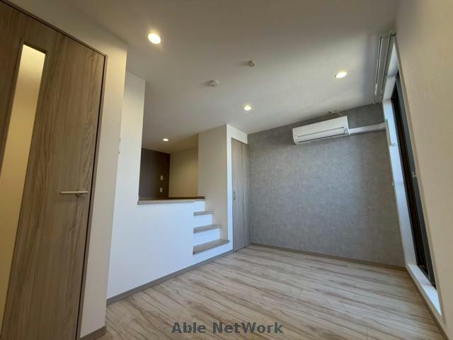 居室・リビング　同型別号室