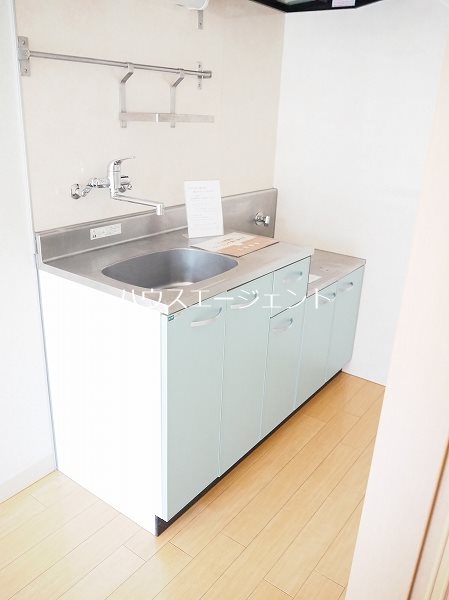 キッチン　２口ガスコンロ設置可キッチンです※写真は別号室す。