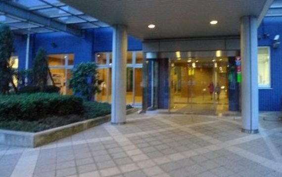 エントランス　ゆとりのあるエントランスです