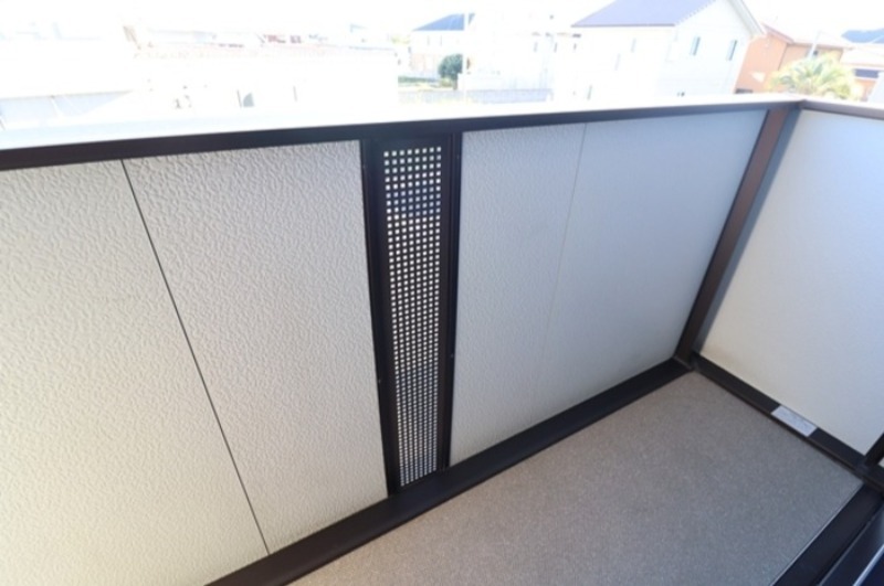 バルコニー　図面と現状に相違がある場合には現状を優先