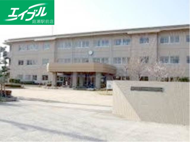 小学校　総社市立常盤小学校（小学校）まで116m