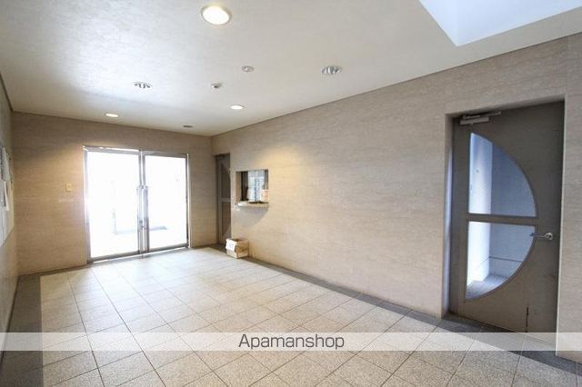 ロビー　ロビー