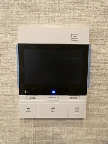 セキュリティ　写真は同タイプ住居です。