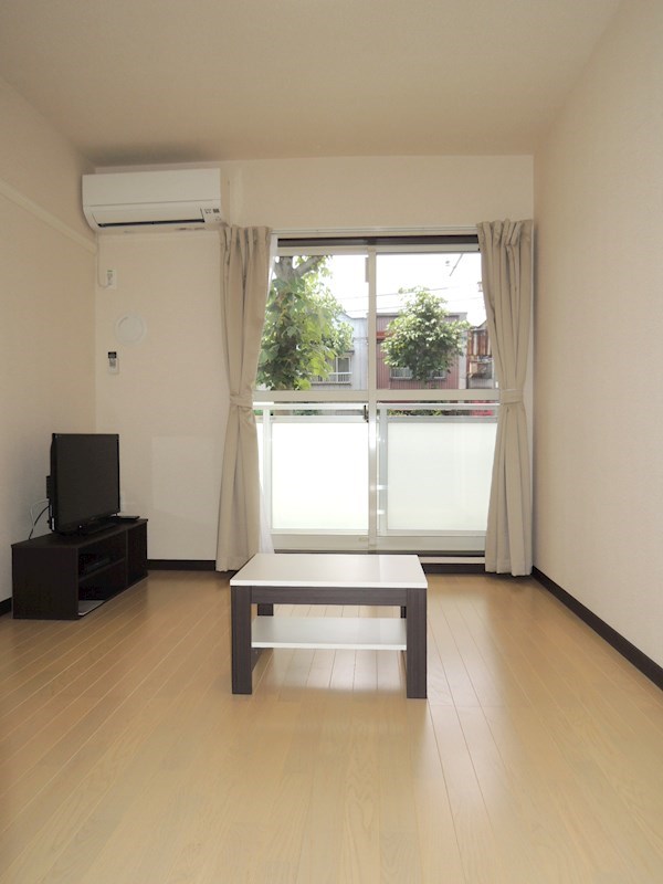 居室・リビング　リビング