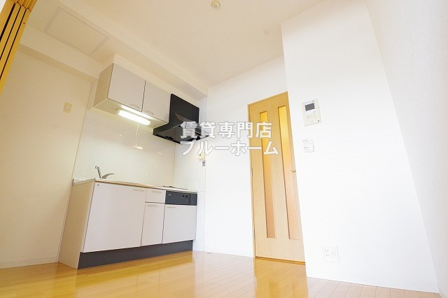 居室・リビング　5帖のダイニングスペース！