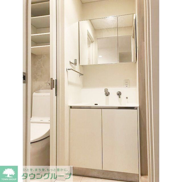 洗面設備　お部屋探しは株式会社　タウンハウジング　までお気軽にお問合…