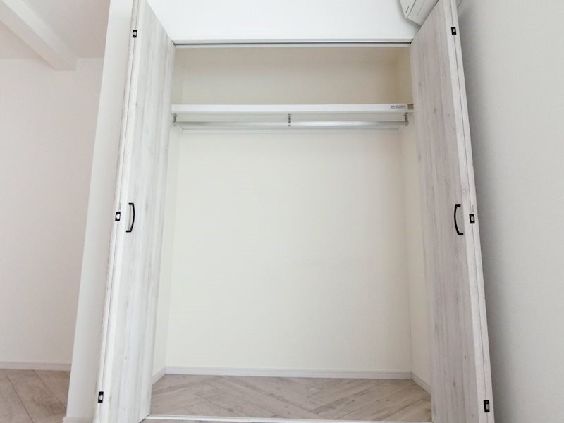 収納　※別タイプ参考写真です