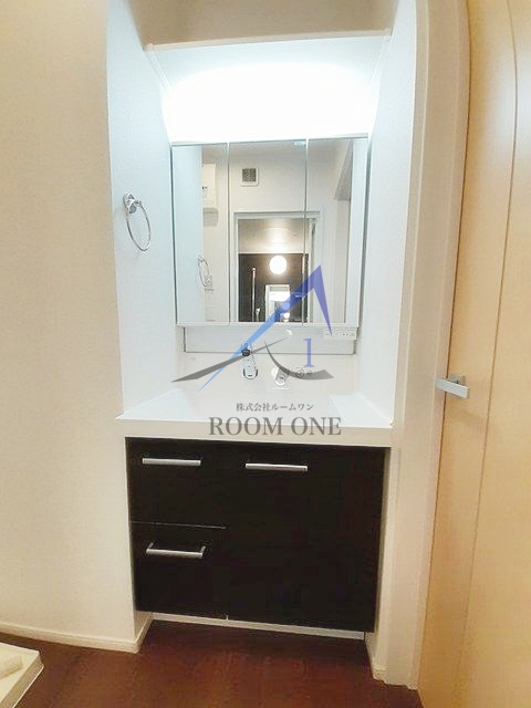 洗面設備　洗面台です。