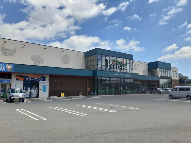 スーパー　ショージ寺家店（スーパー）まで504m