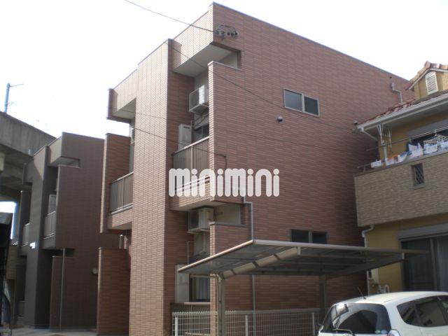 建物外観　茶色のかわいらしい外観ですよ。