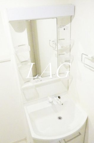 洗面設備　洗面台です。