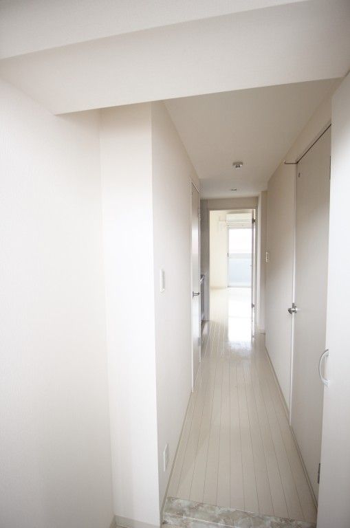 玄関　弊社は都内全域の物件をご紹介可能です！