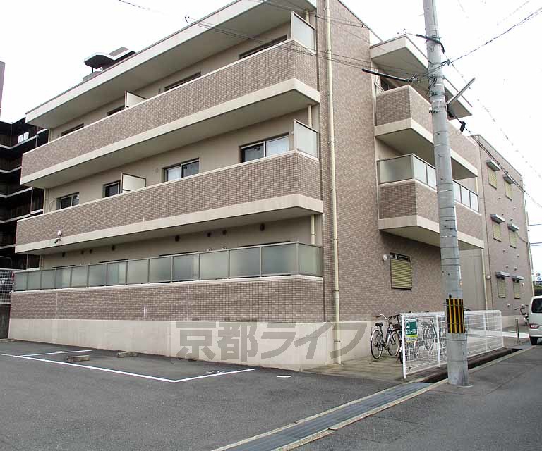 建物外観　オール電化マンションです。