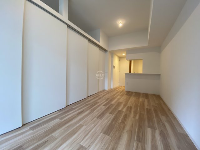 居室・リビング　セレニテ堺筋本町プリエ　リビング