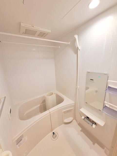 バス・シャワールーム　追い焚き・浴室乾燥機付き