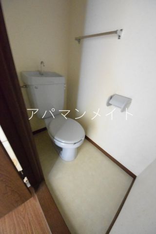 トイレ　トイレもきれいです