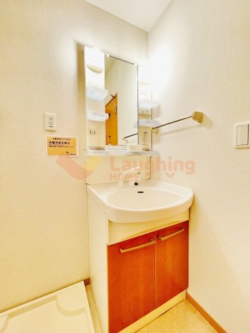 洗面設備　広い洗面スペース