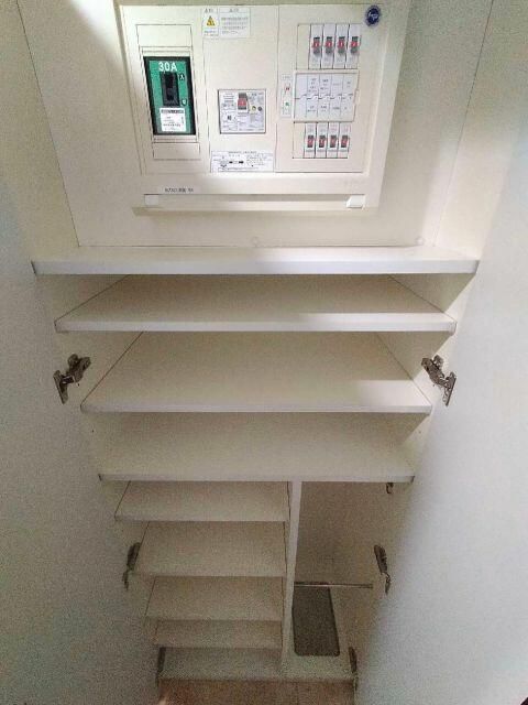 収納　シューズクローゼット