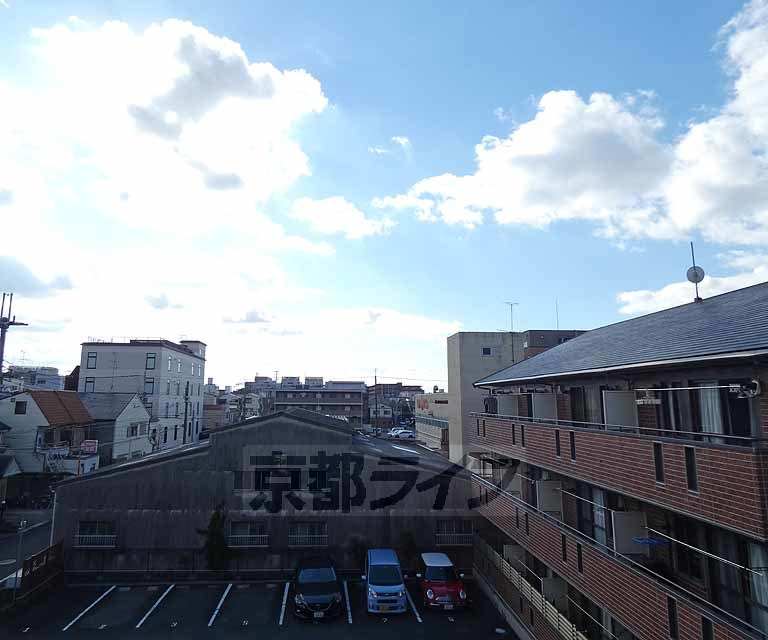 眺望　・II－３０２号室からの眺望です